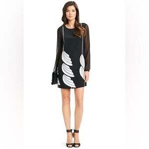 DVF “Bizzy” Dress Size 6